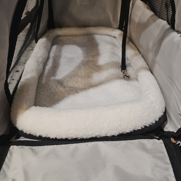 Pet Carrier Travel Bag - Gray Dog Carrier with Mesh Window - Picture 9 of 10